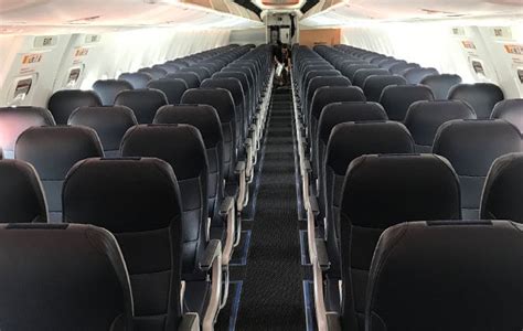 sunwing seat size